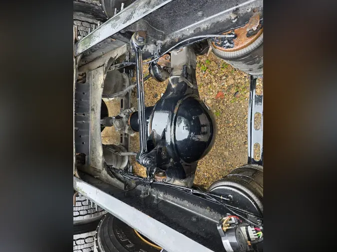 2020 VOLVO VNR64T-640