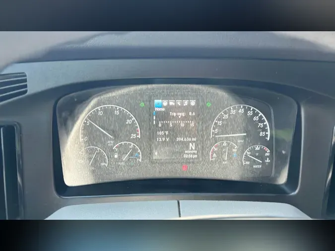 2022 Freightliner Cascadia 126e24daaa0b05b6af883617f133f6a7e90