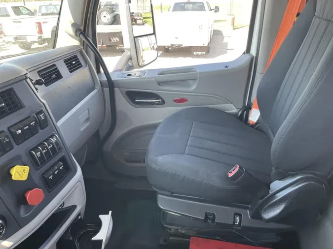 2020 Peterbilt 579