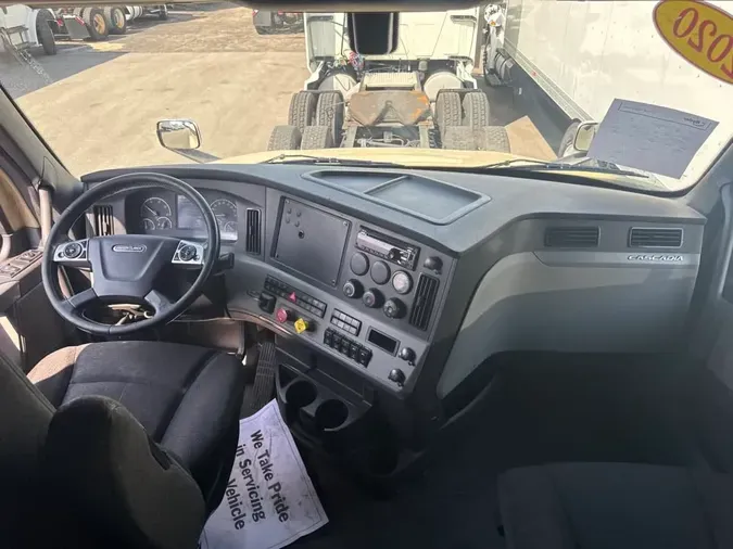 2020 FREIGHTLINER/MERCEDES NEW CASCADIA PX12664