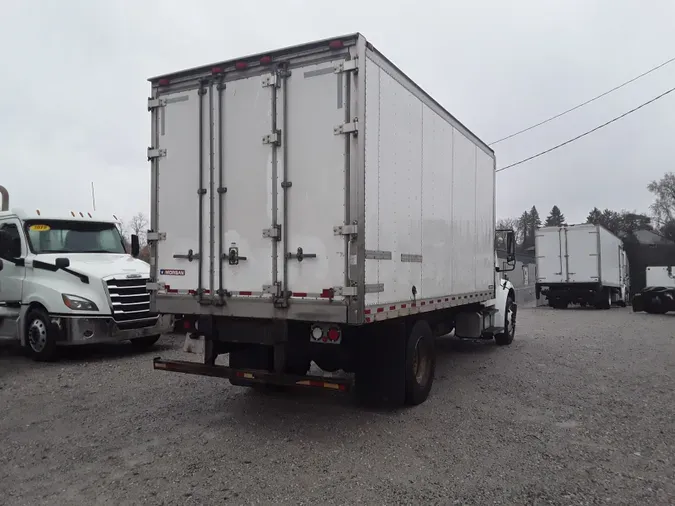 2018 FREIGHTLINER/MERCEDES M2 106