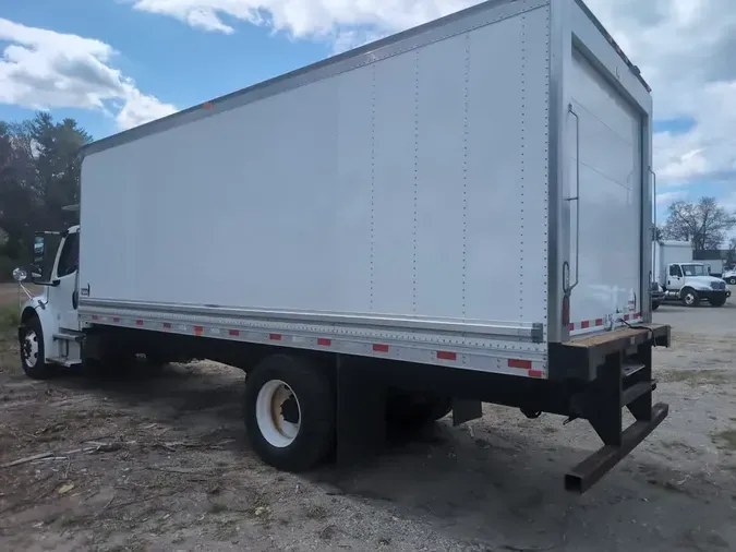 2020 FREIGHTLINER/MERCEDES M2 106
