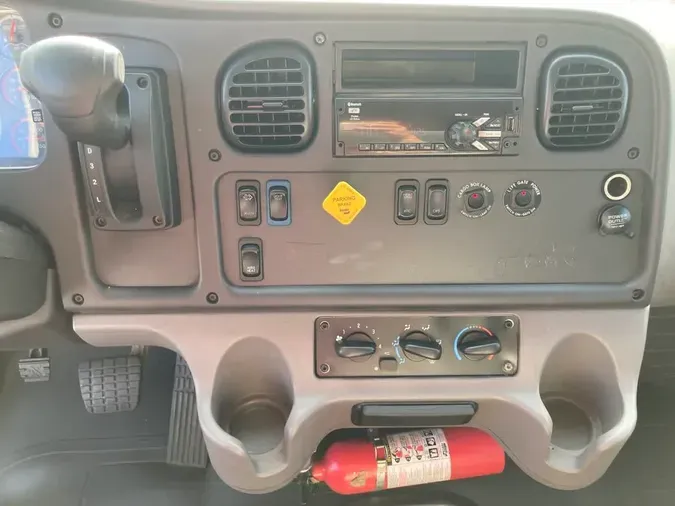 2020 FREIGHTLINER/MERCEDES M2 106e25df0a339fc8984c439d38cb8270eec