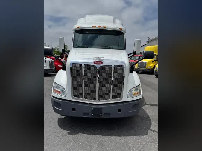 2021 Peterbilt 579