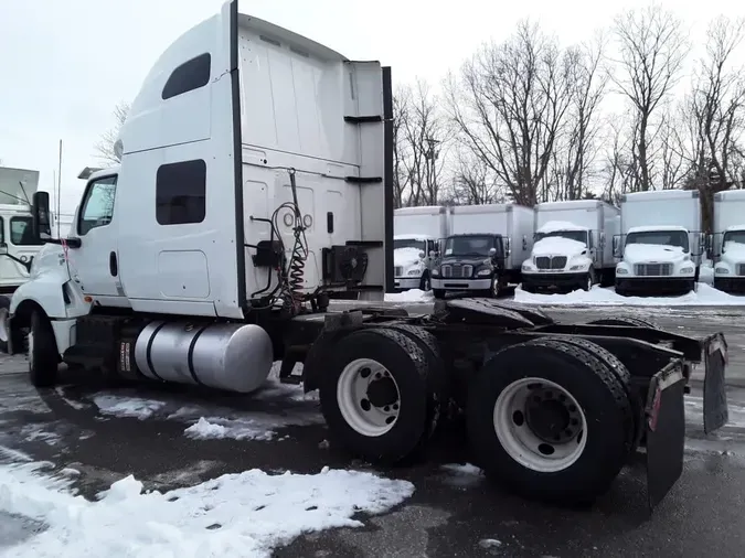 2020 NAVISTAR INTERNATIONAL LT625 SLPR CAB