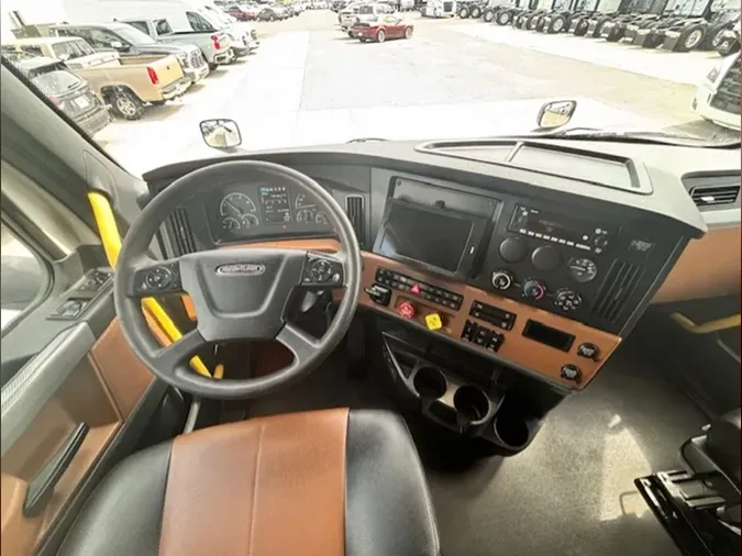 2022 Freightliner PT126SLP