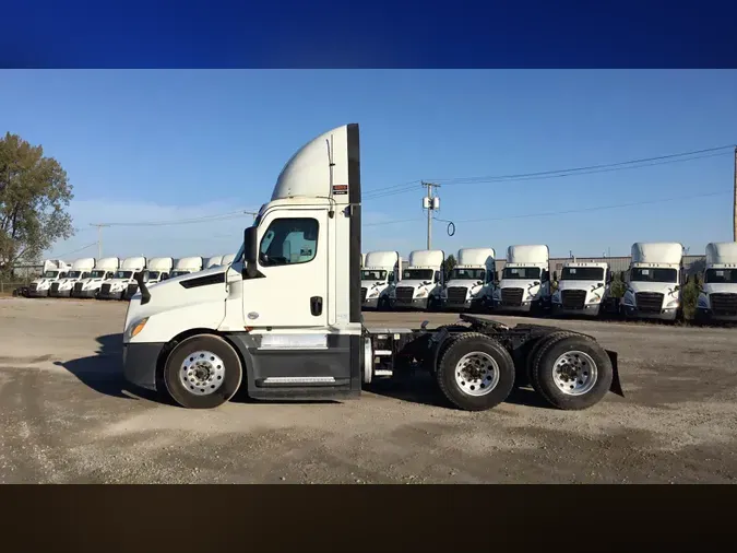 2020 Freightliner Cascadia 126e26852ae88c00c4ee15a517aa9bbd47d