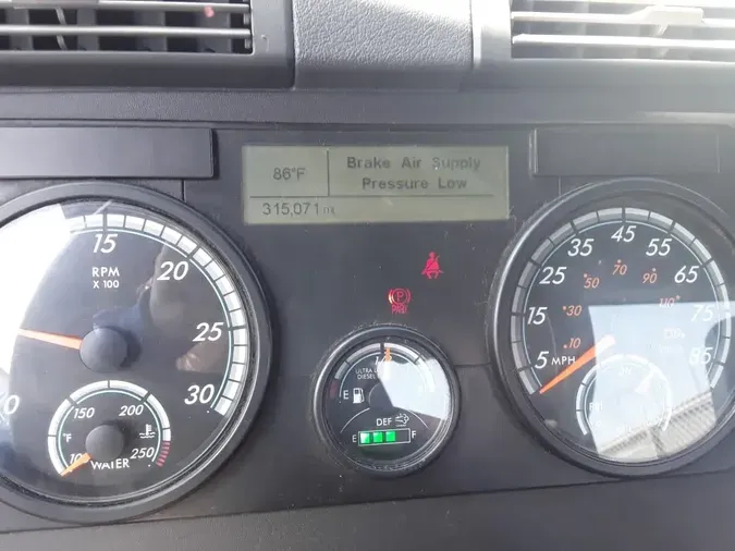 2019 FREIGHTLINER/MERCEDES CASCADIA 125