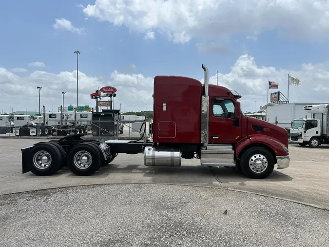 2020 Peterbilt 579