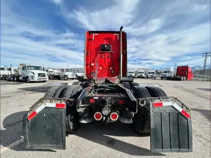 2019 FREIGHTLINER/MERCEDES CASCADIA 125