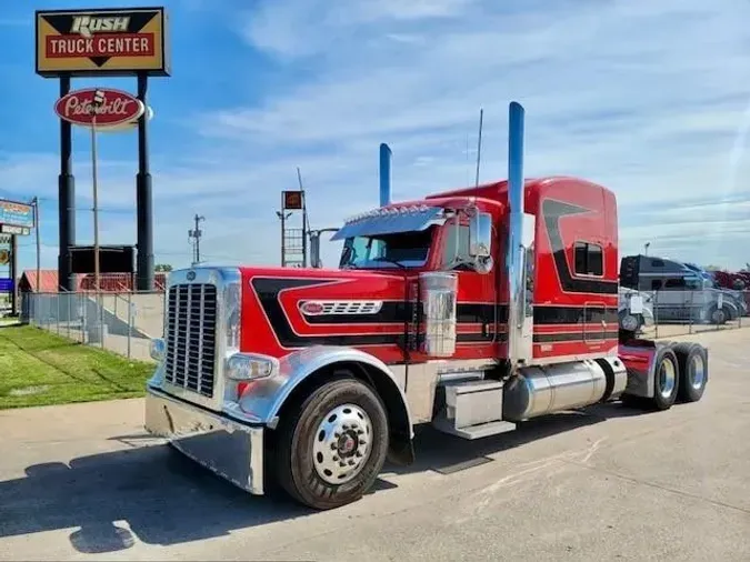 2022 Peterbilt 389