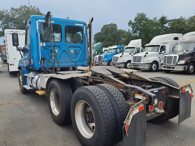 2018 FREIGHTLINER/MERCEDES CASCADIA 125