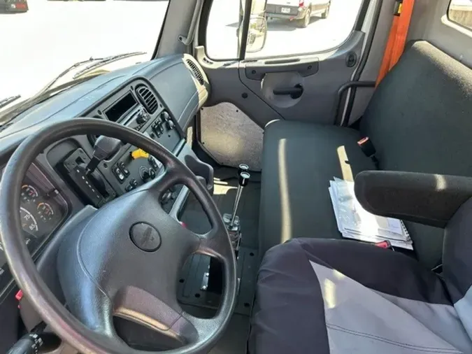 2018 Freightliner M2 106e2761651c964d770a26c21d8fc14788c