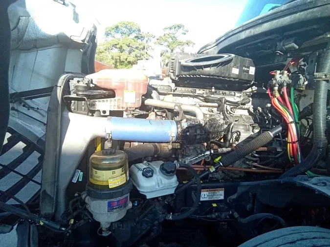 2023 Freightliner Cascadia 126