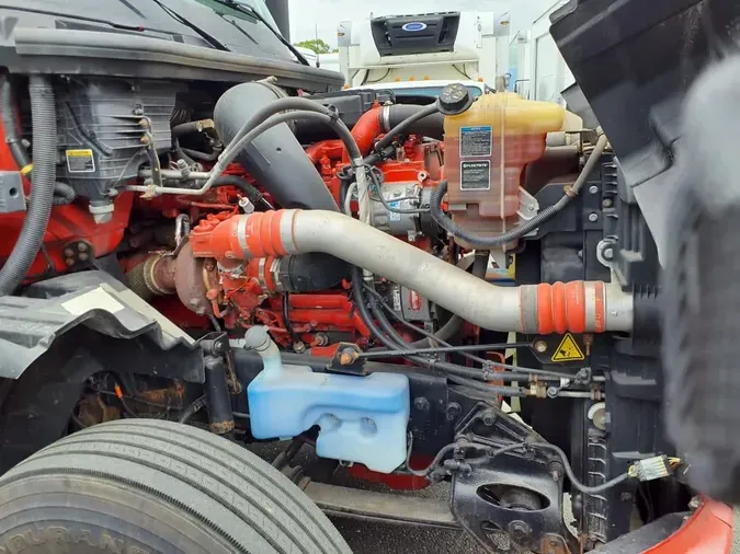 2020 NAVISTAR INTERNATIONAL LT625 DAYCAB T/A