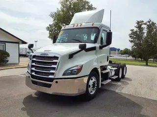 2019 FREIGHTLINER NEW CASCADIA PX12664