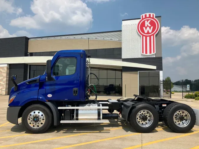 2021 Freightliner Cascadia