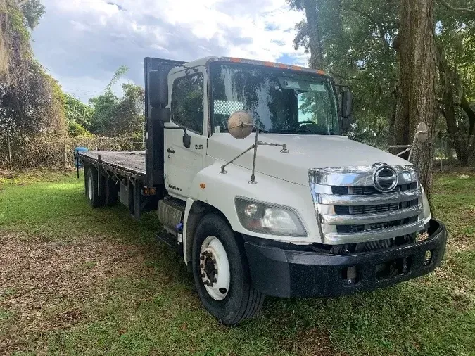 2015 HINO TRUCK 338