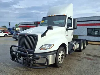 2020 NAVISTAR INTERNATIONAL LT625 DAYCAB T/A