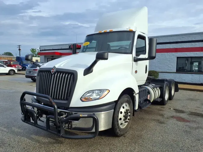 2020 NAVISTAR INTERNATIONAL LT625 DAYCAB T/Ae28ad1b4065ecd3626ee21db546ba6bd