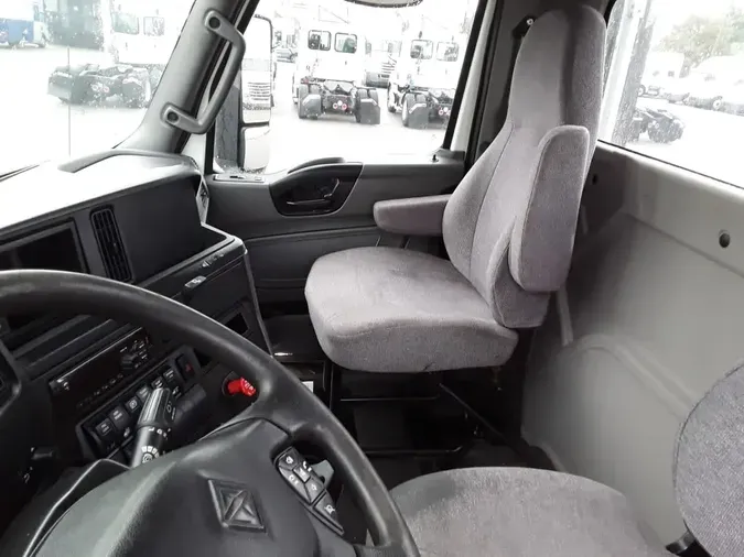 2020 NAVISTAR INTERNATIONAL LT625 DAYCAB T/A