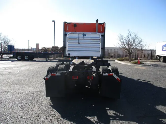 2018 NAVISTAR INTERNATIONAL LT625 SLPR CAB