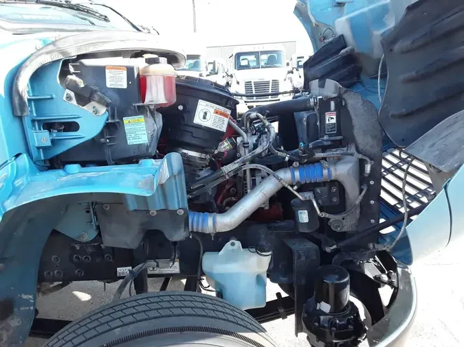 2019 FREIGHTLINER M2 106