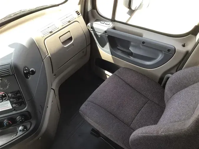 2018 FREIGHTLINER CASCADIA