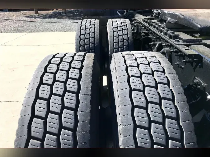 2023 INT LT625 6X4e290f75d4cae6d051f5d54264edc3df7