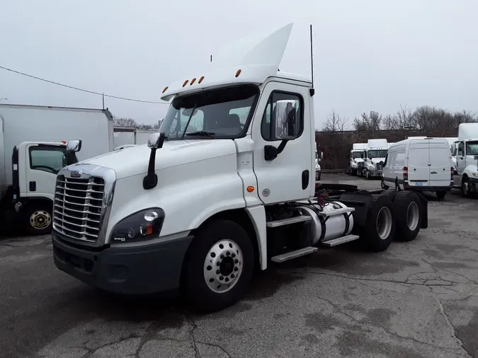 2019 FREIGHTLINER/MERCEDES CASCADIA 125e29180e7f0b43047d7ec88eb74ab7af9