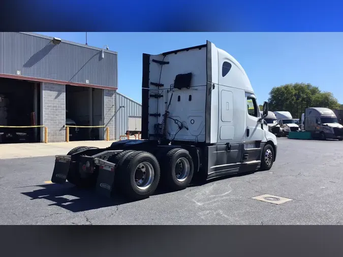 2022 Freightliner Cascadia 126e294fc5b6f7d16960d8b3ec17cdb66bd