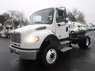 2016 FREIGHTLINER/MERCEDES M2 106