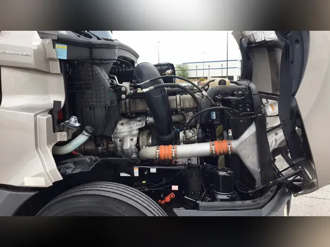 2021 Freightliner Cascadia