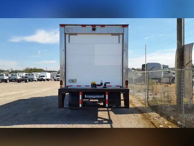 2020 FREIGHTLINER/MERCEDES M2 106