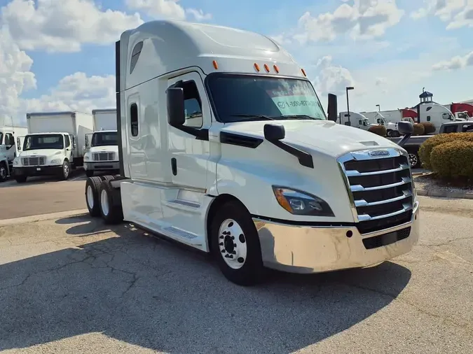 2019 FREIGHTLINER NEW CASCADIA PX12664