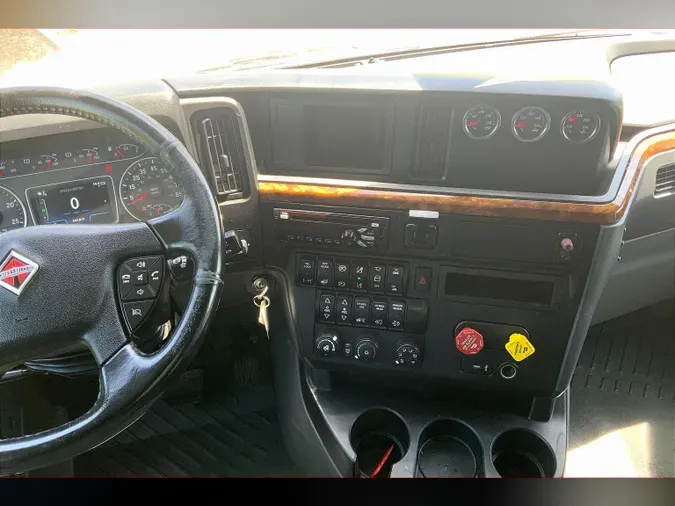 2020 INT LT625 6x4