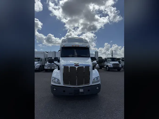2020 Peterbilt 579