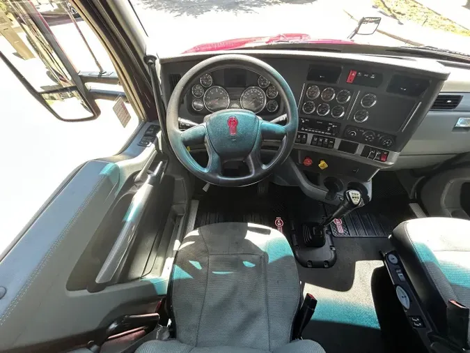 2022 Kenworth T680