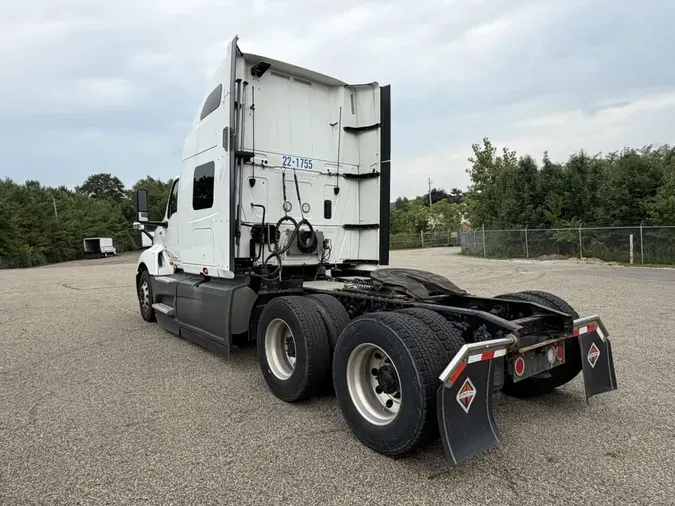 2022 International LT625