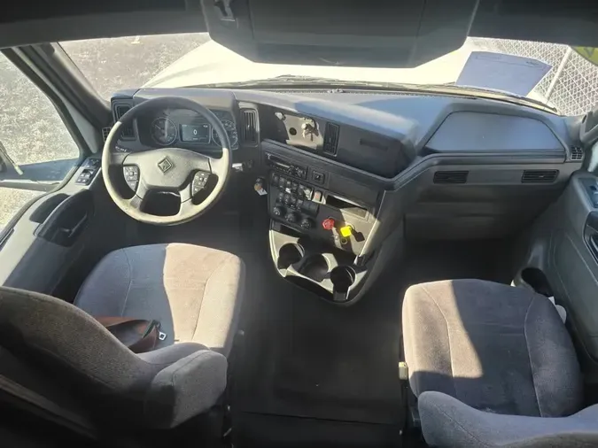 2020 NAVISTAR INTERNATIONAL LT625 SLPR CAB