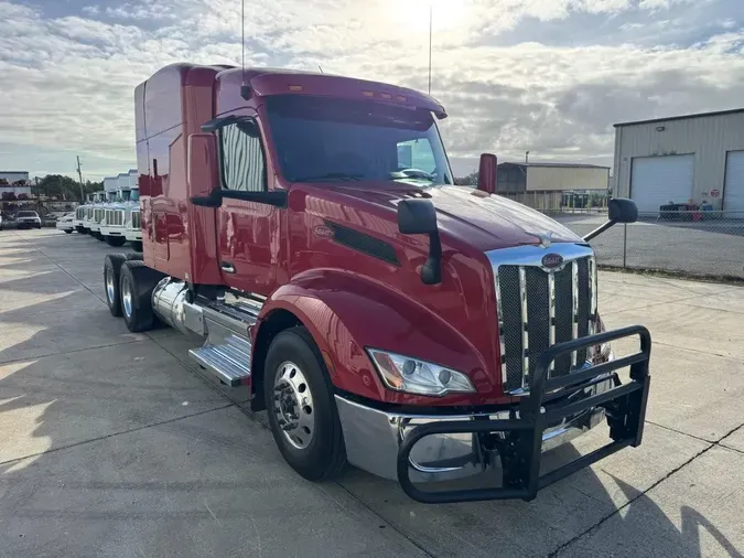 2022 Peterbilt 579