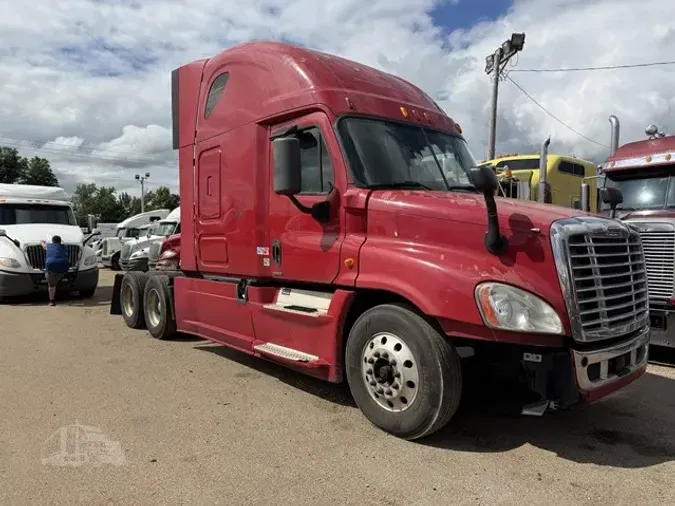 2014 FREIGHTLINER CASCADIA 125