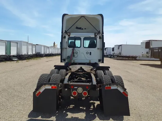 2020 FREIGHTLINER/MERCEDES NEW CASCADIA 116