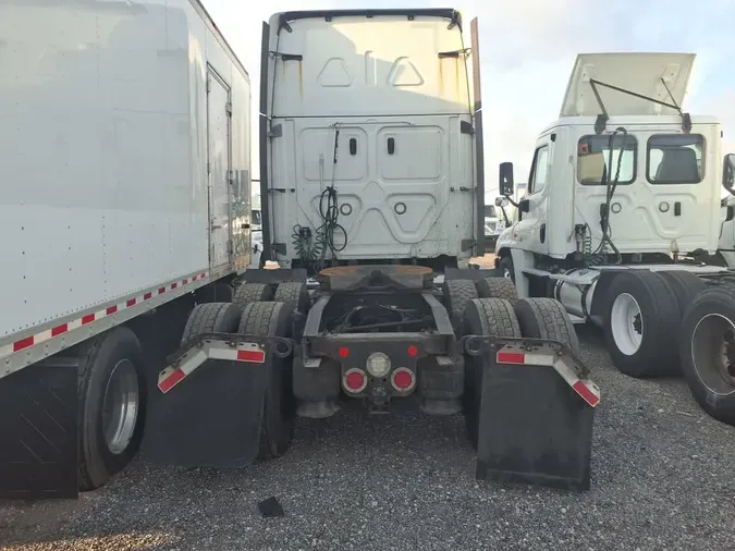 2021 FREIGHTLINER/MERCEDES NEW CASCADIA PX12664e2ab6ed5e737346975efaedb5e928999