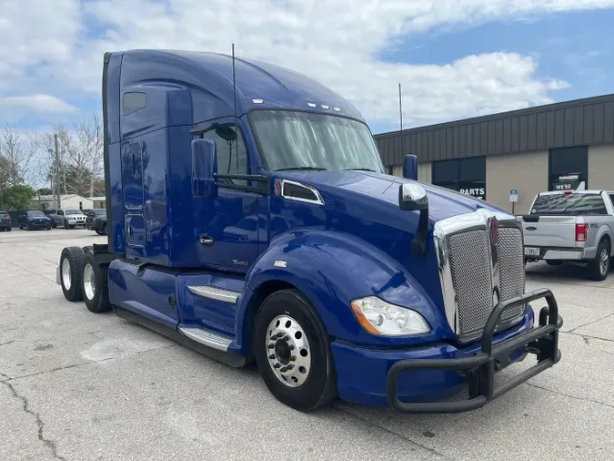 2021 Kenworth T680
