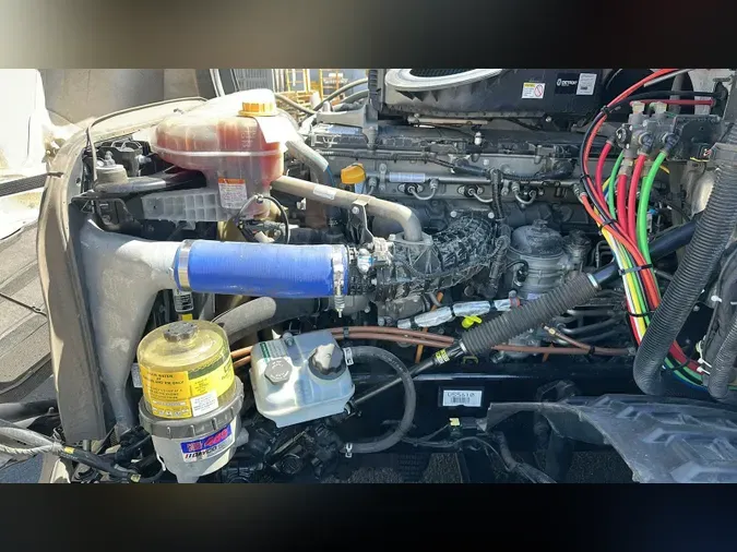 2024 Freightliner Cascadia 126e2ae12761998c1359f27d6323f51e6cc