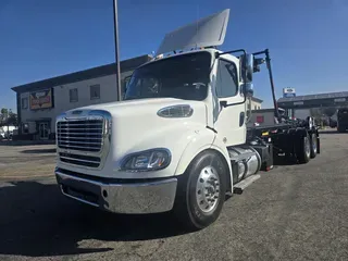2023 Freightliner Business Class M2 112