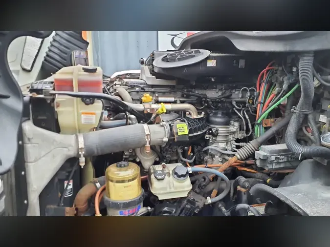 2019 FREIGHTLINER/MERCEDES CASCADIA 125