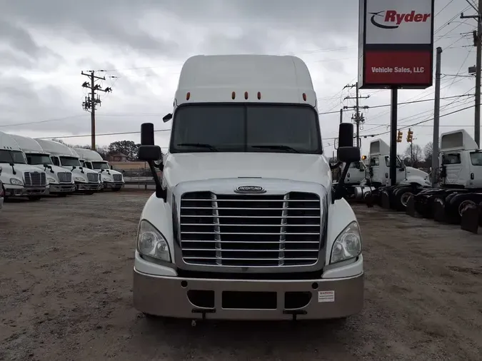 2019 FREIGHTLINER/MERCEDES CASCADIA 125