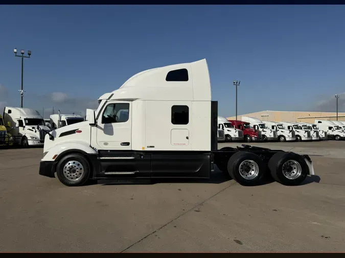 2022 Peterbilt 579e2b5a4ac88b1ee5eccdfdb2475657a31